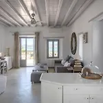 Sunray Paros Front 2 Bedroom House Next To Kite Sports * Pounda
