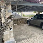 Sunray Paros Front 2 Bedroom House Next To Kite Sports Semesterbostad