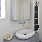 Semesterbostad Sunray Paros Front 2 Bedroom House Next To Kite Sports