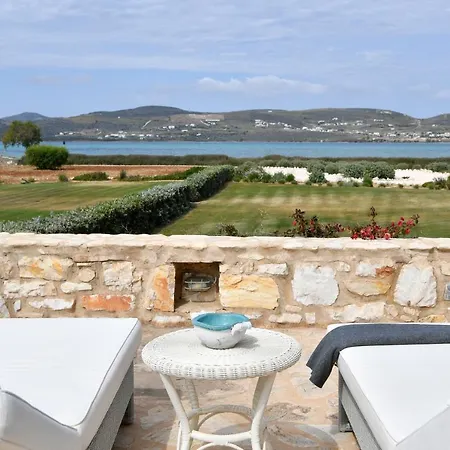 別荘 Sunray Paros Front 2 Bedroom House Next To Kite Sports Pounda