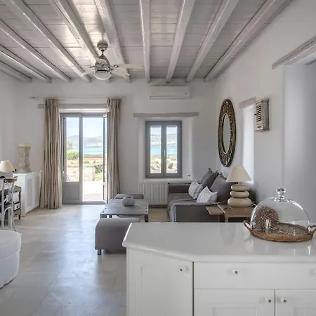 Sunray Front 2 Bedroom House Next To Kite Sports * Parikia (Paros)