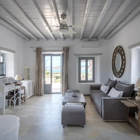 Hébergement de vacances Sunray Pounta Paros Beachfront Near Kitesurf Pounda
