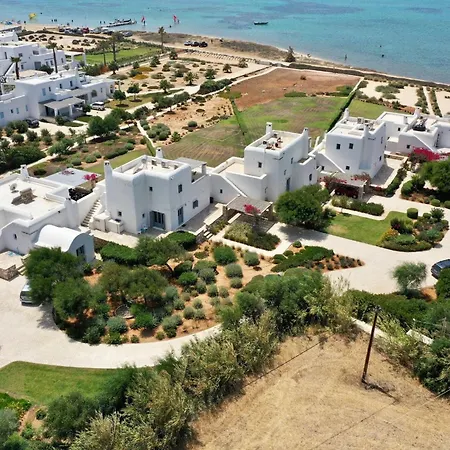Sunray Front 2 Bedroom House Next To Kite Sports Parikia (Paros)